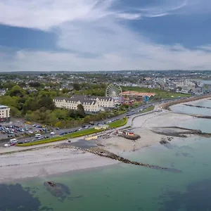 Hotel Salthill, Galway