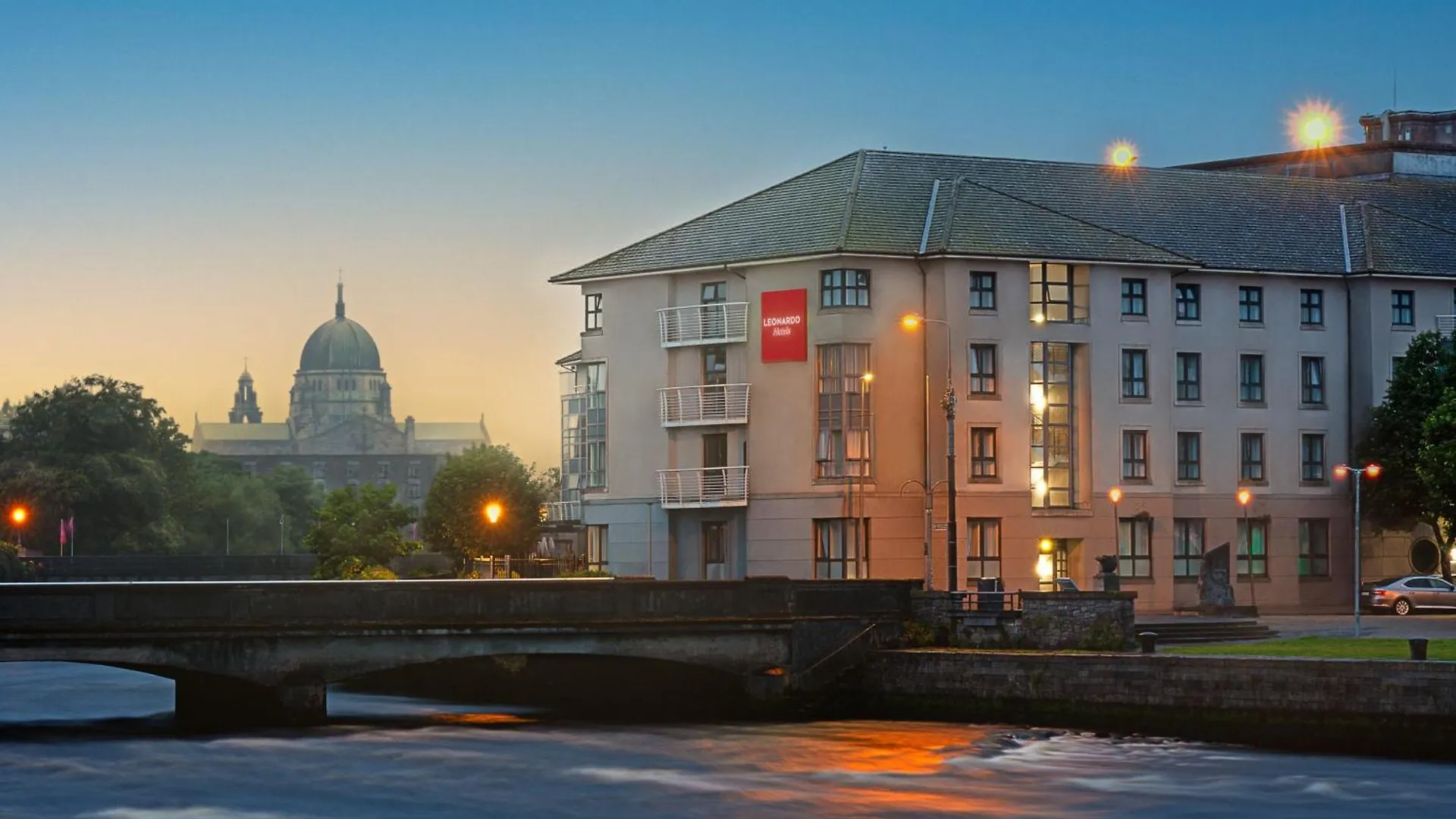 Leonardo Hotel Galway 4*,  Ierland