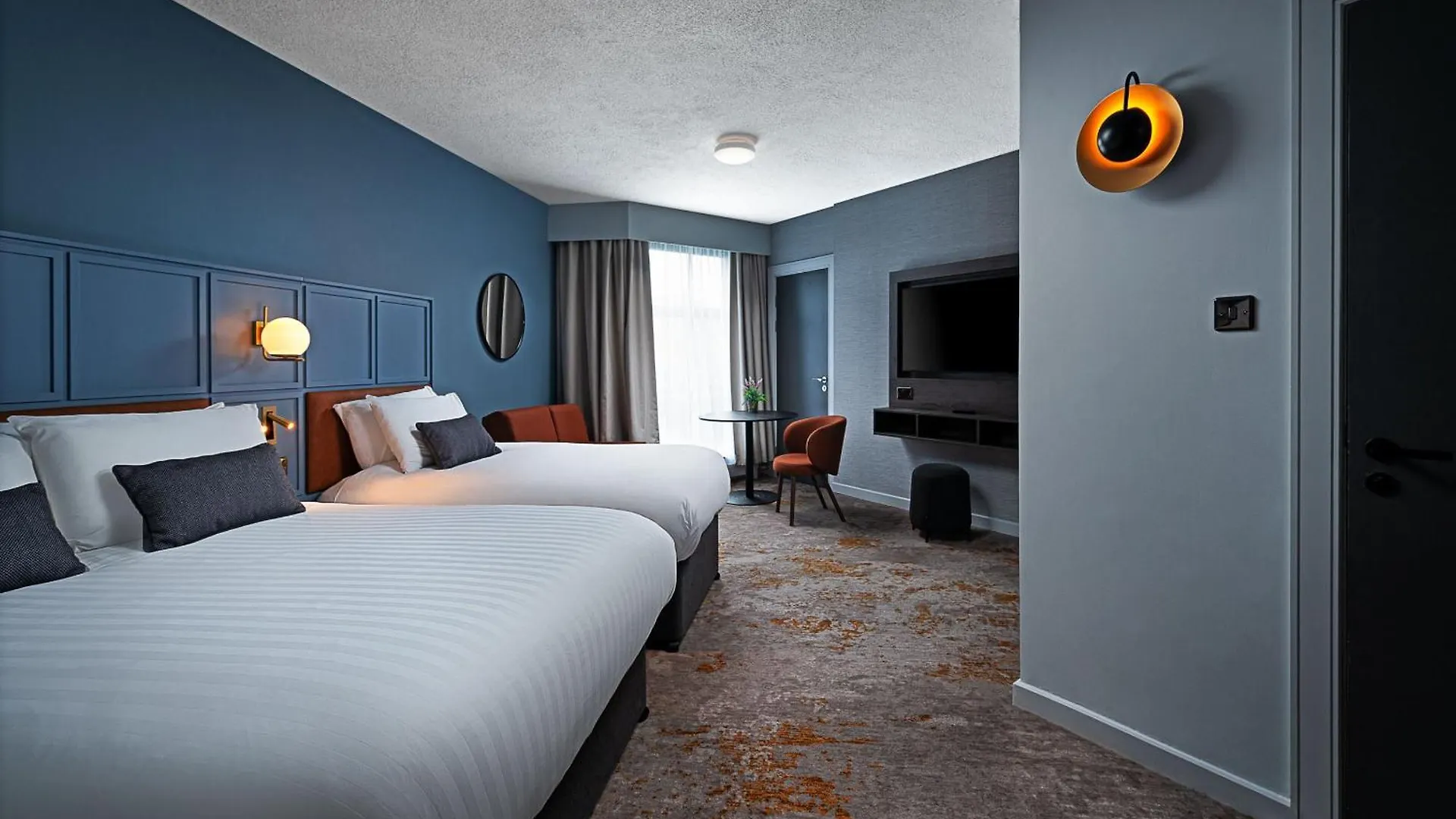 Leonardo Hotel Galway 4*,